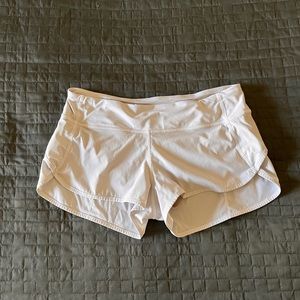 Lululemon speed up short
